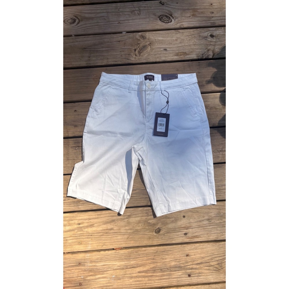 NYDJ Womens Optic White Bermuda Shorts Size 6 MTST3766 11 Inseam NWT